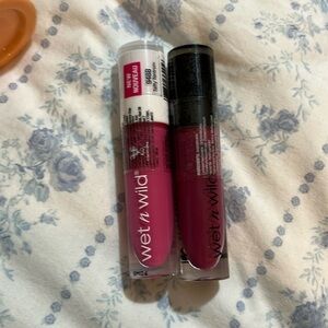 Wet n wild lip gloss